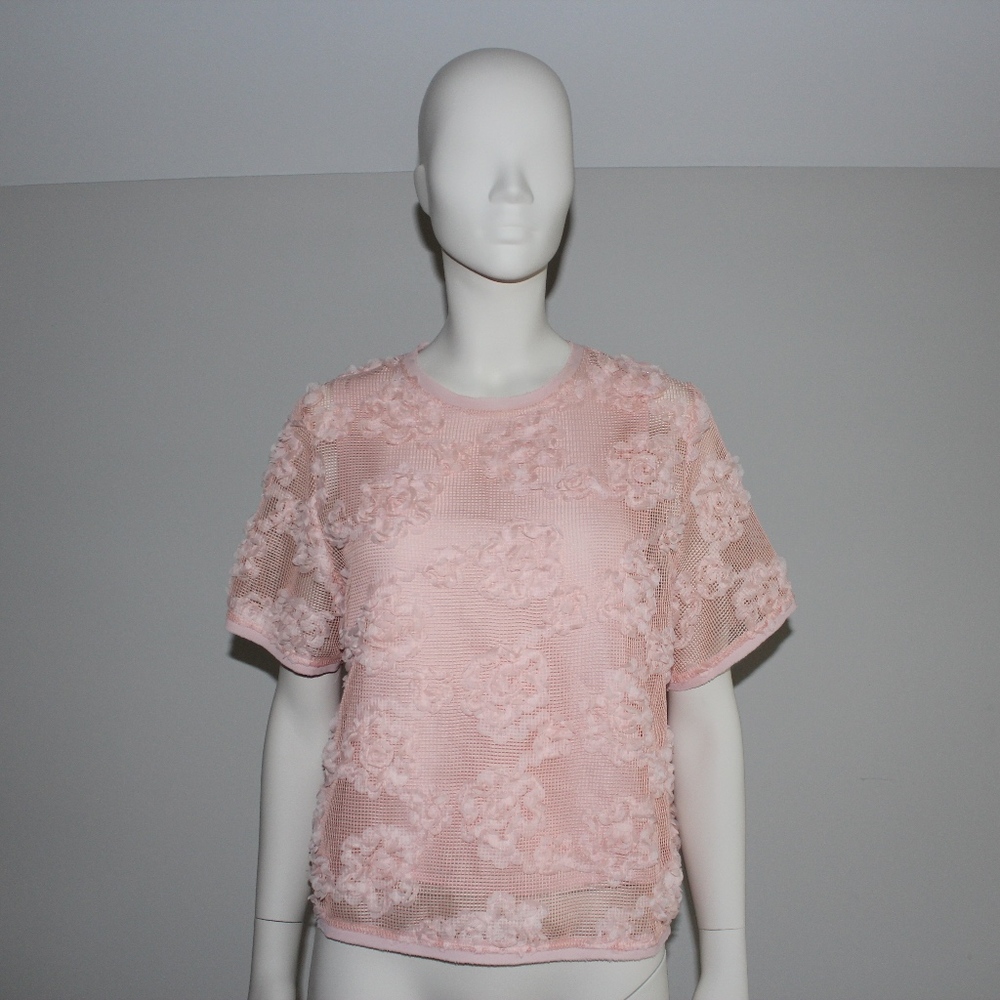 Blouse with chiffon flowers